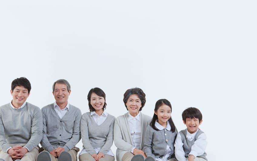 4명의 전문의가 진료하고 있습니다